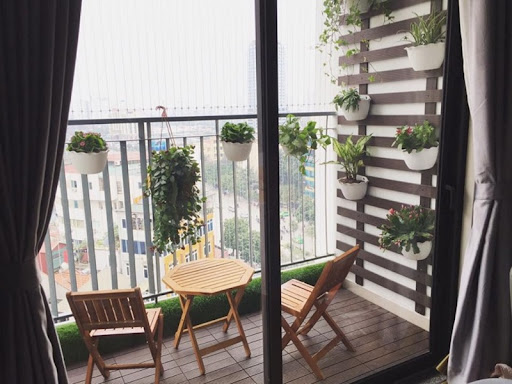 Lựa chọn bộ bàn ghế phù hợp với ban công Mách bạn 6 yếu tố tối ưu không gian ban công